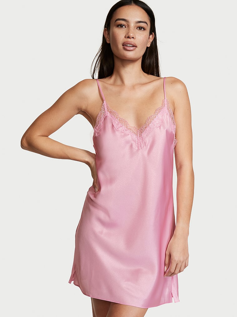 robe bretelle satin